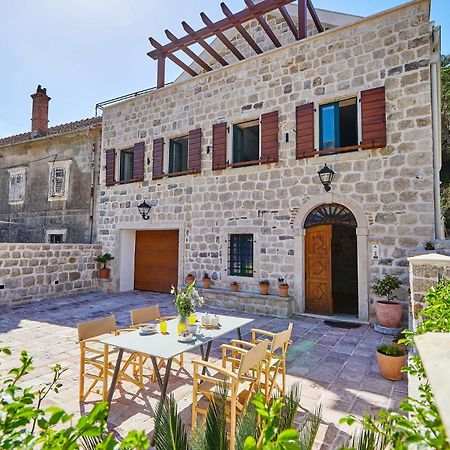 Villa Emily Kotor Exterior photo
